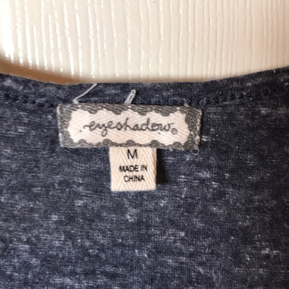 Eyeshadow Tank Top medium - Picture 2 of 5